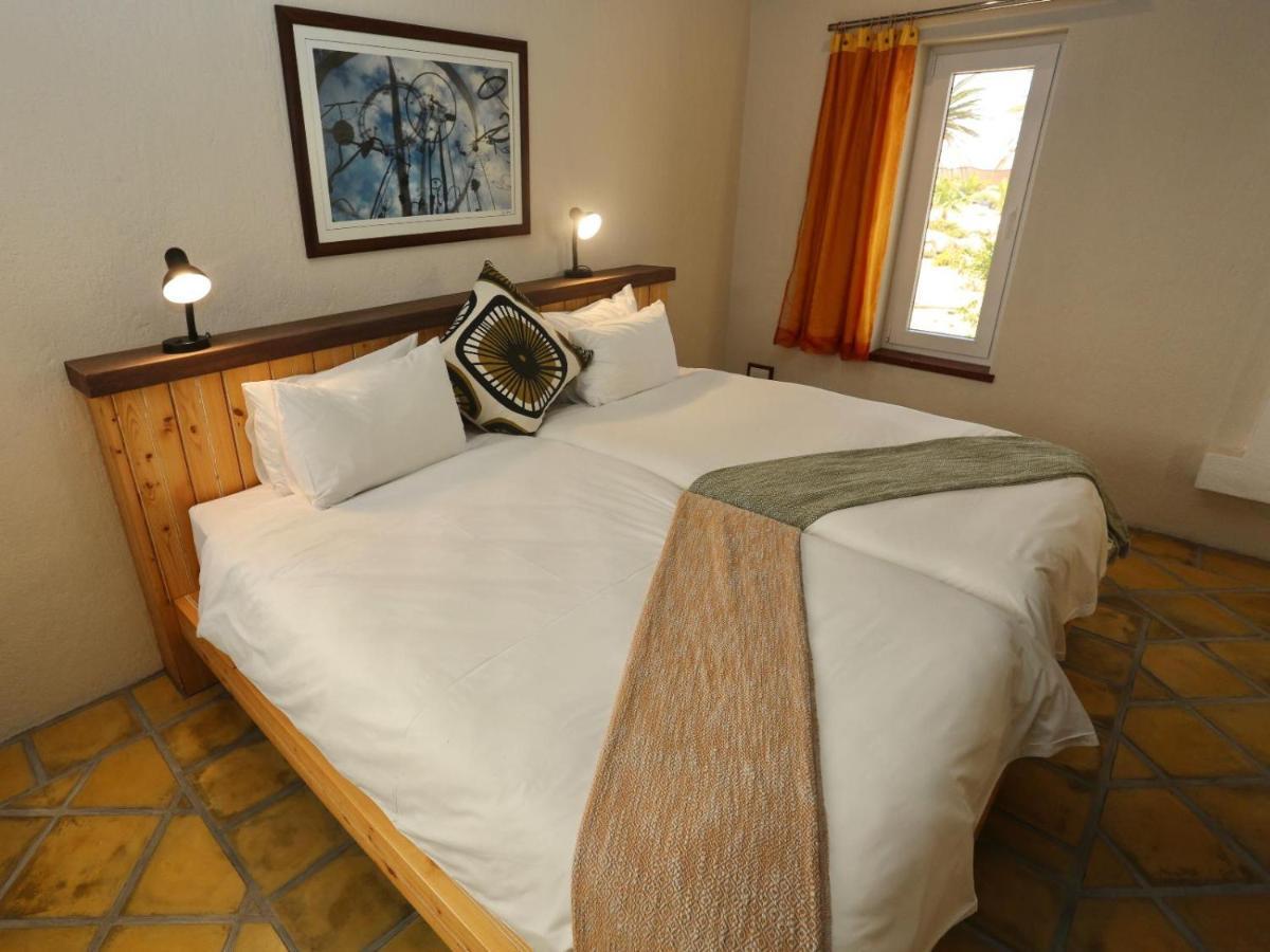 Desert Breeze Lodge Swakopmund Εξωτερικό φωτογραφία