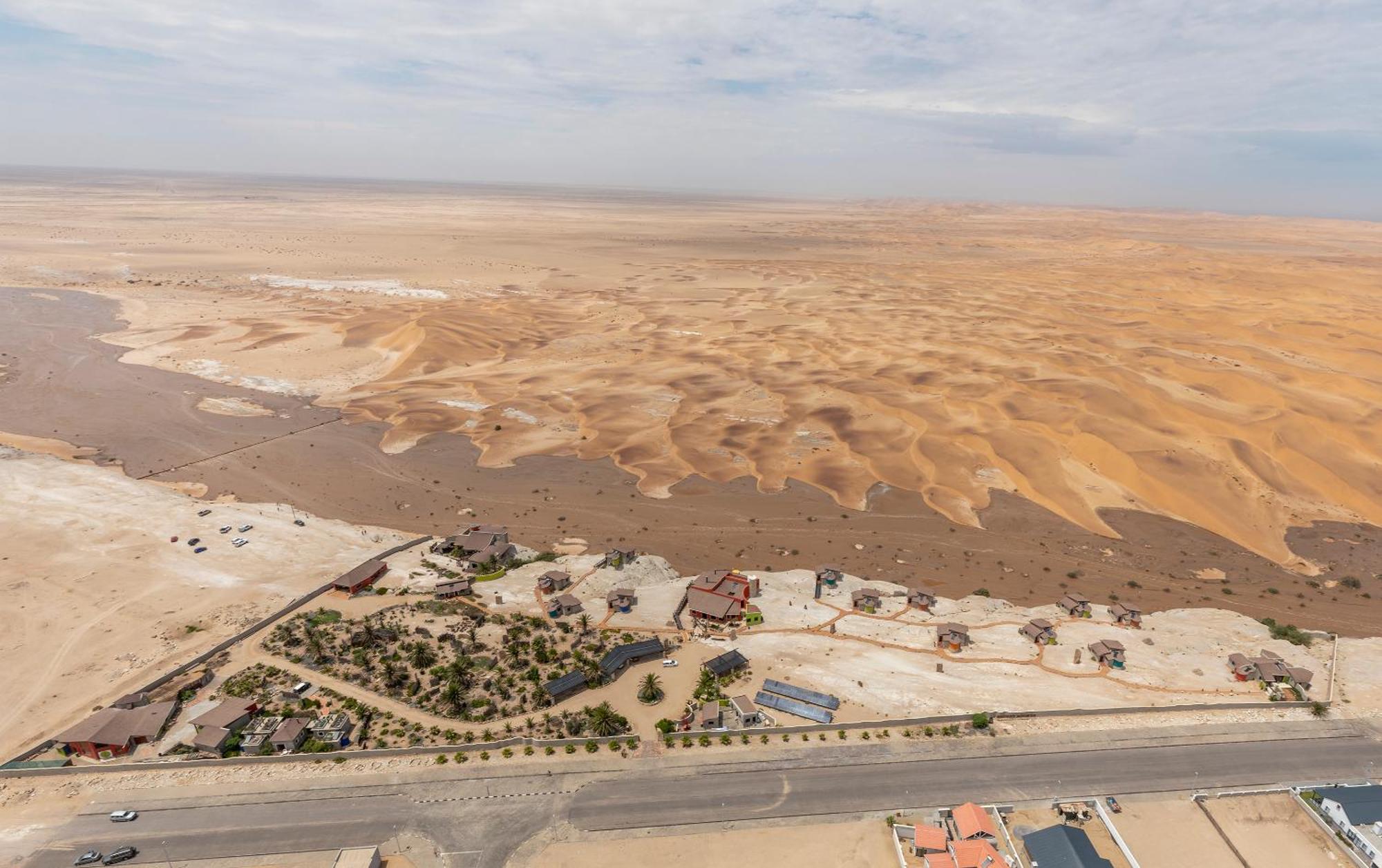 Desert Breeze Lodge Swakopmund Εξωτερικό φωτογραφία
